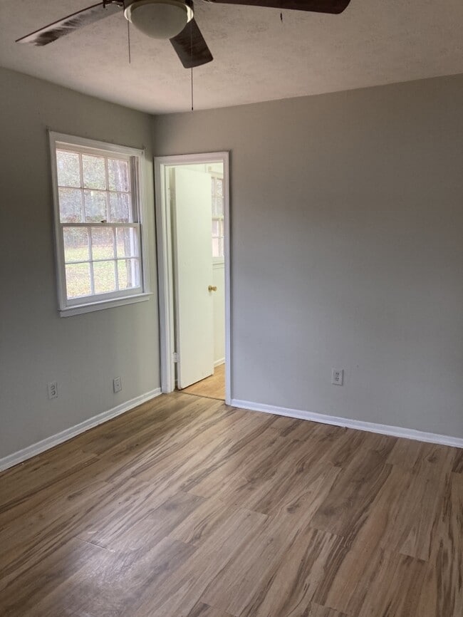 300 Idlewild Ave in Greenville, SC - Building Photo - Building Photo