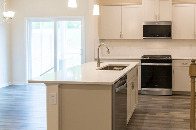 400 White Oak Ridge Dr in Garner, NC - Building Photo - Building Photo