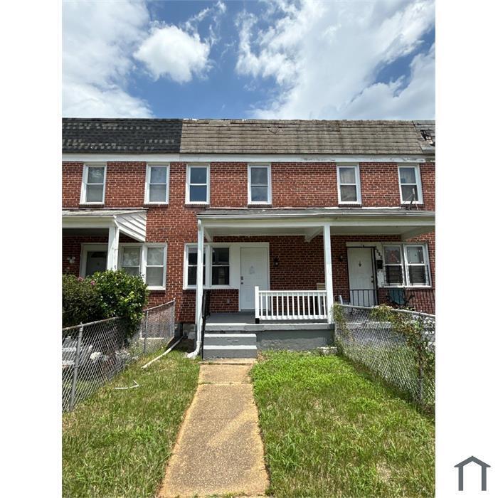 4900 Nelson Ave in Baltimore, MD - Building Photo