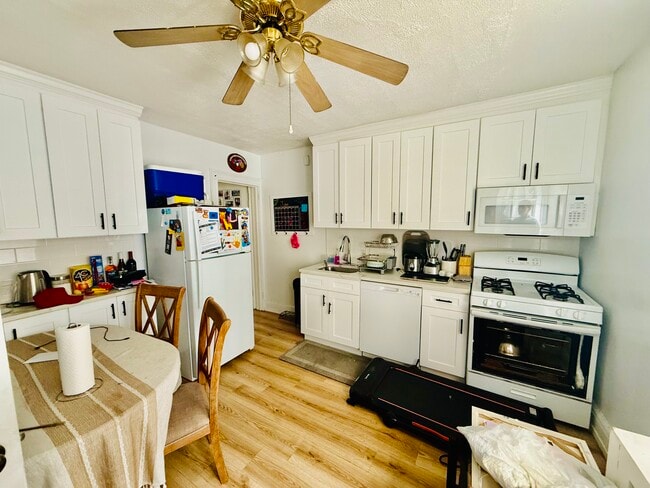 150 Columbus Ave, Unit 1