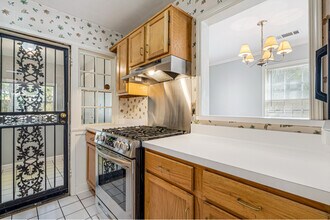 2756 Garden Ln in Memphis, TN - Foto de edificio - Building Photo