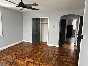 2100 Eastburn Ave, Unit 2nd Floor in Philadelphia, PA - Building Photo - Building Photo