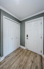 722 116th Ave N in St. Petersburg, FL - Building Photo - Building Photo