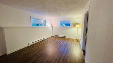 11 Wampus Ave in Newark, NJ - Building Photo - Building Photo