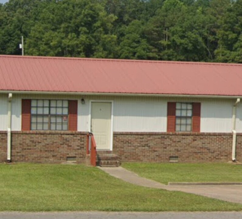 17 Jim Banks Rd, Unit 7 in Jasper, AL - Building Photo