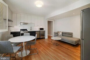 3348 Prospect St NW in Washington, DC - Building Photo