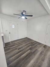1451 W 146th St, Unit B in Gardena, CA - Building Photo - Building Photo