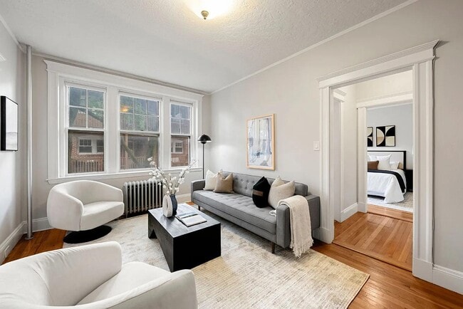 property at 2 Crawford St