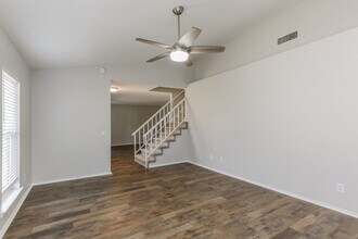 305 Chapman St in Cedar Hill, TX - Building Photo - Building Photo