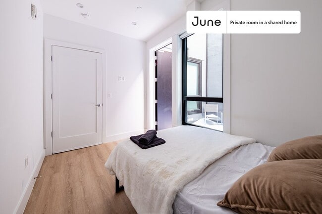 Room in Shared 4 bed/2 bath home, Unit D in Washington, DC - Foto de edificio - Building Photo