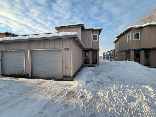 property at 2806 S Barnette St