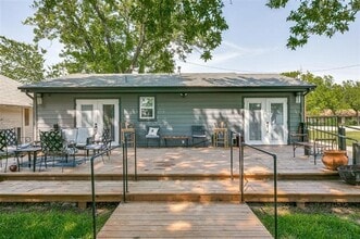 407 E Broad St in Forney, TX - Building Photo - Building Photo