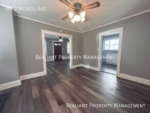 4672 Mc Neil Ave in Cincinnati, OH - Building Photo - Building Photo