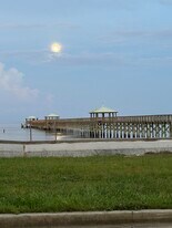 236 Pine Ridge Dr in Waveland, MS - Building Photo