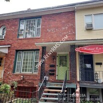 927 SW Huntoon St in Topeka, KS - Building Photo