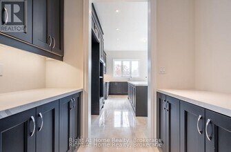94 Smokey Holw Pl in Hamilton, ON - Building Photo - Building Photo