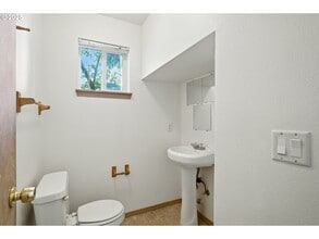 11614 SE Main St in Portland, OR - Foto de edificio - Building Photo