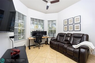 154 NW Swann Mill Cir in Port St. Lucie, FL - Building Photo - Building Photo