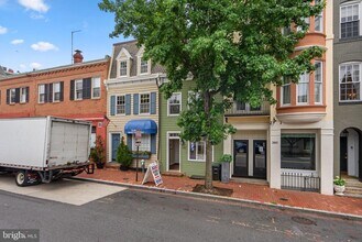 2613 P St NW in Washington, DC - Building Photo - Building Photo