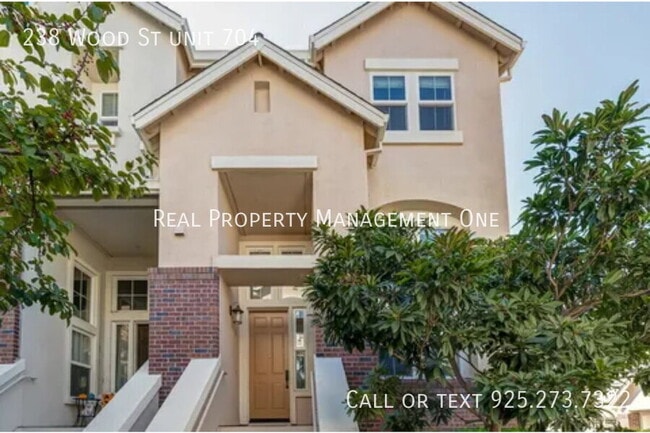 property at 238 Wood St