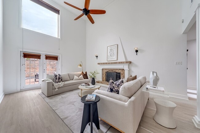 property at 516 S Post Oak Ln