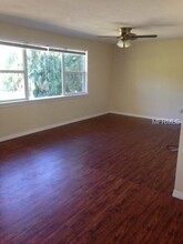 630 W Rich Ave, Unit Upper in DeLand, FL - Building Photo - Building Photo