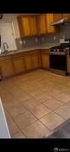 6 Addison Ct in Pittsburg, CA - Building Photo - Building Photo