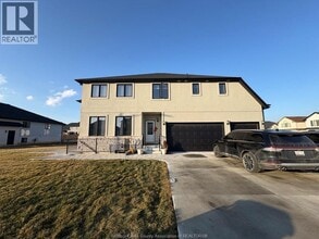 101 BONNET  UPPER in Amherstburg, ON - Building Photo - Building Photo