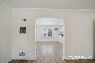 7942 Fountain Ave in West Hollywood, CA - Foto de edificio - Building Photo