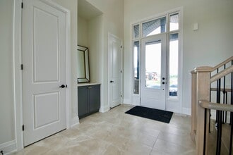 128 William Crisp Dr in Caledon, ON - Building Photo - Building Photo