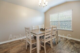 6420 Kingsley Edge in San Antonio, TX - Building Photo - Building Photo