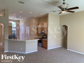 11703 Grove Arcade Dr in Riverview, FL - Building Photo - Building Photo