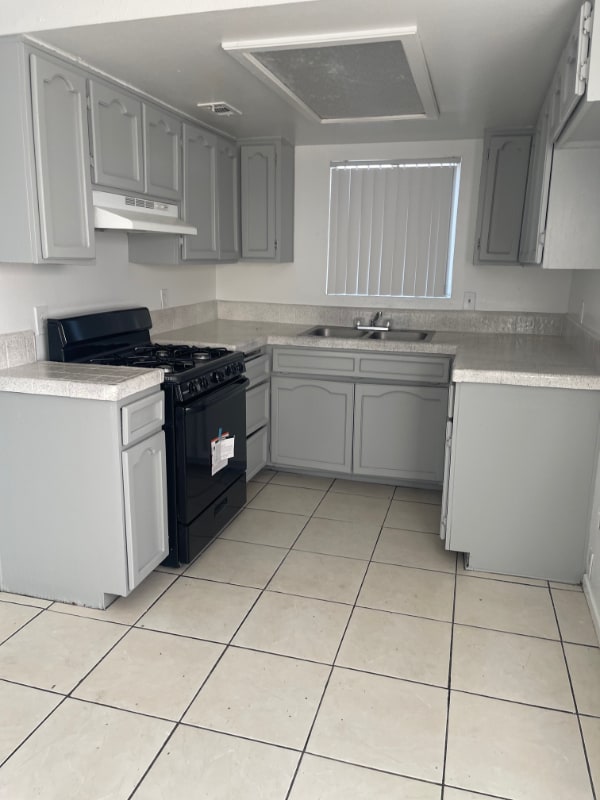 property at 11951 Chamberlaine Way