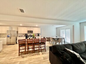 5539 Mars Hl Ln in Panama City, FL - Building Photo - Building Photo