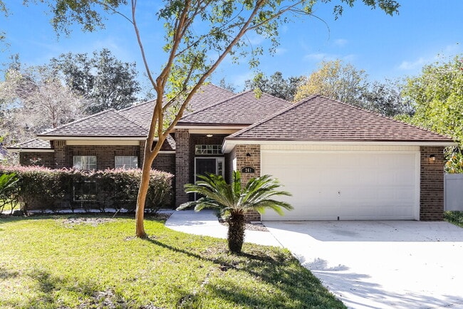 property at 261 N Lake Cunningham Ave