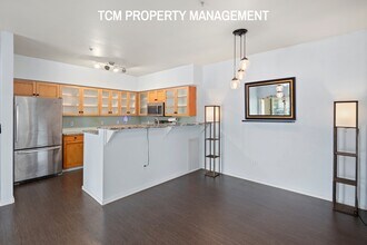 15026 40th Ave W, Unit 7-401 in Lynnwood, WA - Building Photo - Building Photo