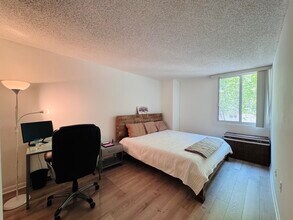 800 N Miami Ave, Unit #E206 in Miami, FL - Foto de edificio - Building Photo