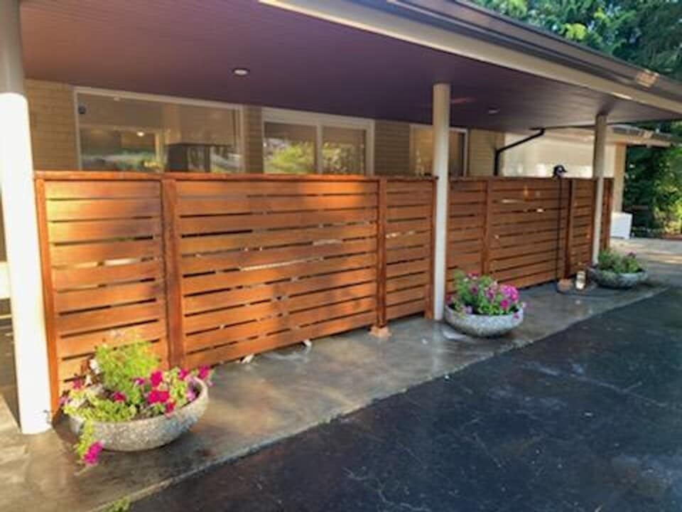 16406 Marine View Dr SW in Burien, WA - Building Photo