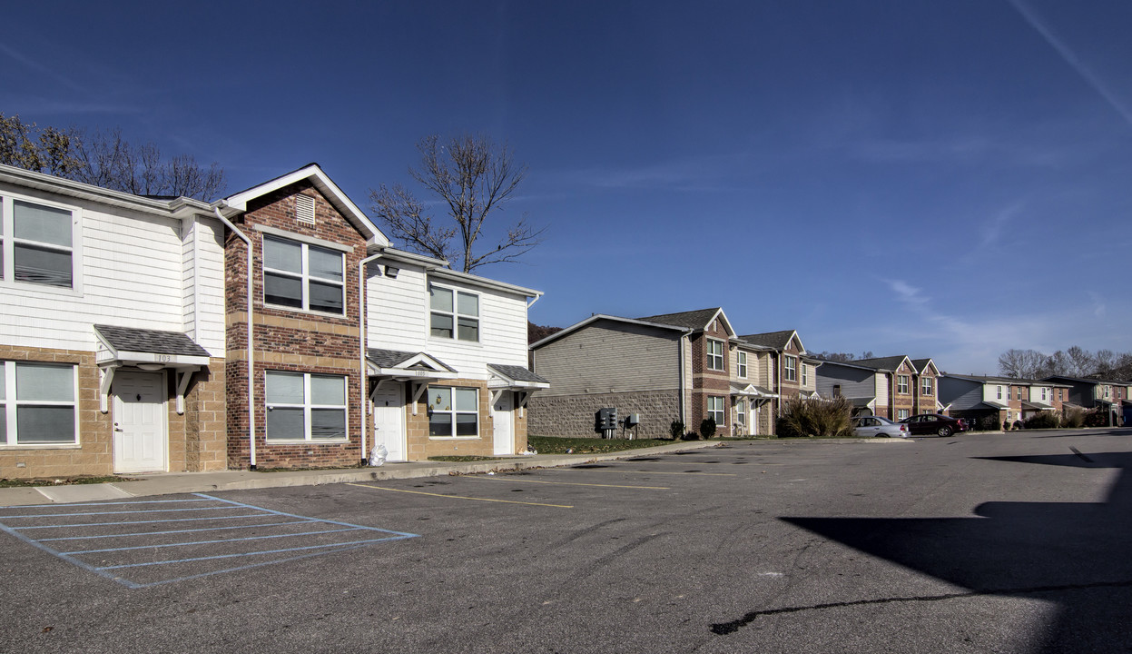 Littlepage Terrace Phase II in Charleston, WV - Building Photo