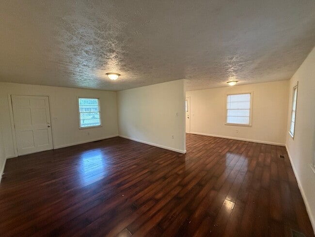 property at 108 Brookwood Dr NE