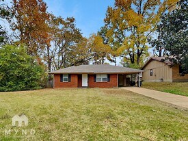 5160 Rolling Meadows Dr in Memphis, TN - Building Photo