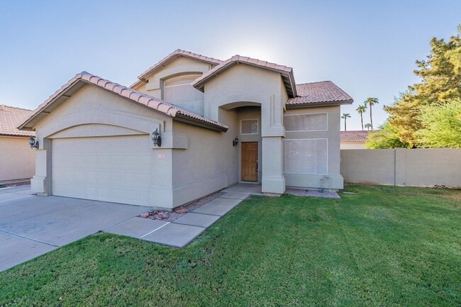 1520 S Pico Cir in Mesa, AZ - Building Photo - Building Photo