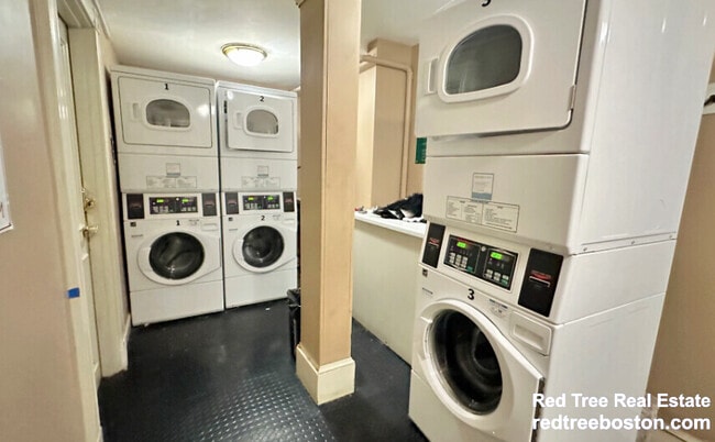 384 Commonwealth Ave, Unit 62 in Boston, MA - Building Photo - Building Photo