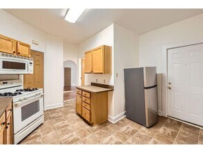 528 20th Ave NE in Minneapolis, MN - Building Photo - Building Photo