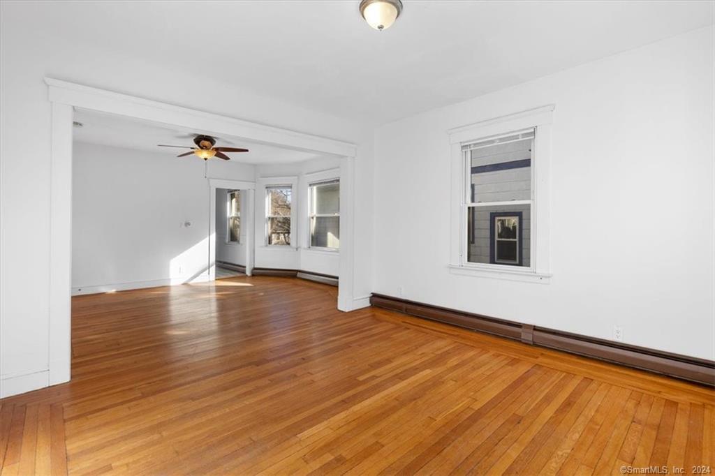 35 Young St in New Haven, CT - Building Photo
