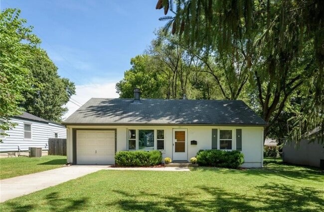 property at 4901 Canterbury Rd