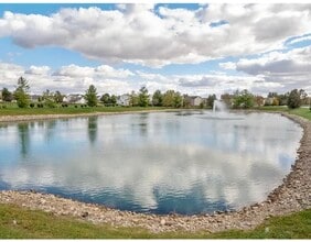 708 Harbor Woods Dr in Fairview Heights, IL - Building Photo - Building Photo