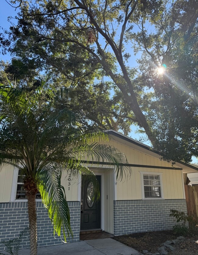 property at 2031 Charter Oaks Dr