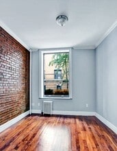 BARROW ST., Unit LL in New York, NY - Building Photo - Building Photo