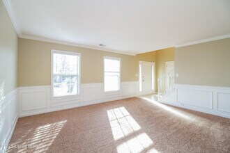 9603 Long Rifle Ln in Louisville, KY - Building Photo - Building Photo